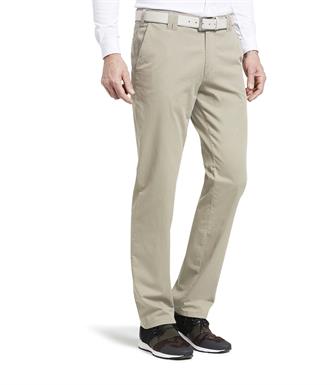 Wellington of Bilmore beige broek Mr. Jones